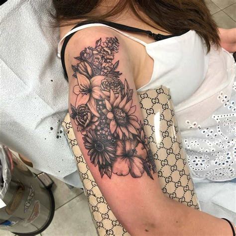 oberarm tattoos|upper arm tattoos on women.